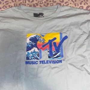 mtv blue t-shirt